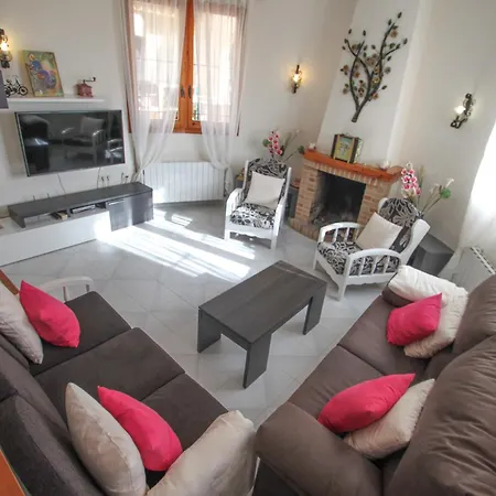 Kanky 6 - Modern, Well-equipped With Private Pool In Coast Benissa